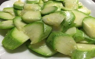 葫芦瓜拌的吃,美味凉拌新体验
