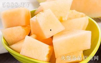 牛人吃哈密瓜饼干,吃下哈密瓜饼干，挑战味蕾极限！