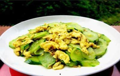 吃瓜炒肉炒蛋,一锅香炒瓜蛋肉,尽享田园风味 第2张 吃瓜炒肉炒蛋,一锅香炒瓜蛋肉,尽享田园风味 第2张