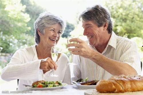 梦见过世老人吃角瓜,世老人与角瓜的奇妙邂逅